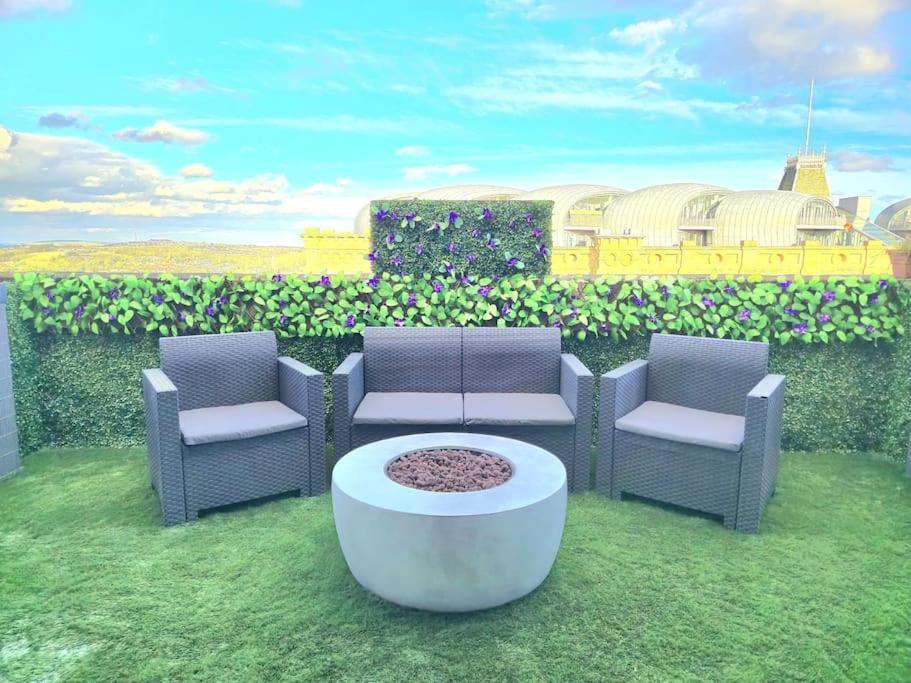 Modern Duplex Penthouse Panoramic Views & Parking Lejlighed Bradford  Eksteriør billede